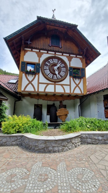 Tag4: die gr&ouml;sste Kuckucksuhr der Welt